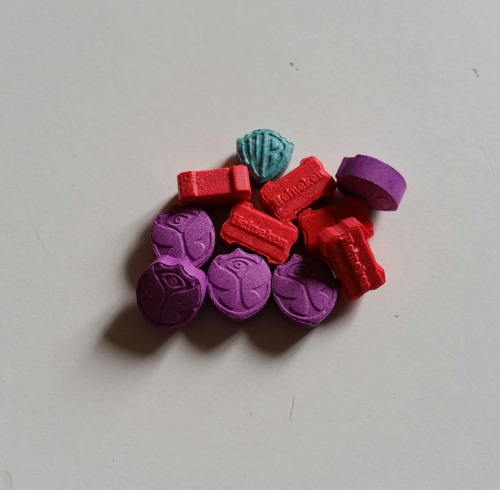 Available for sale Purple Tommorowlands 180mg MDMA